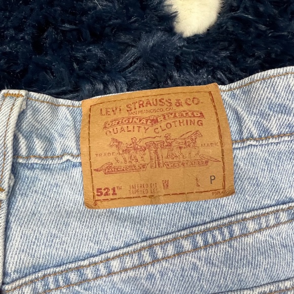 |•LEVI'S•| 521 Tapered Fit Tapered Leg Light Wash Jeans Size 12 Petite Rare - Picture 9 of 15